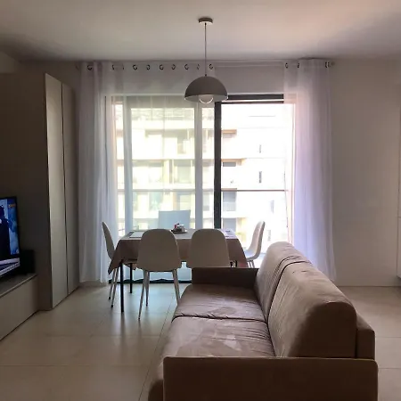 شقة Loft With Terrace In Uptown Milan Near Rho Fiera بيرو